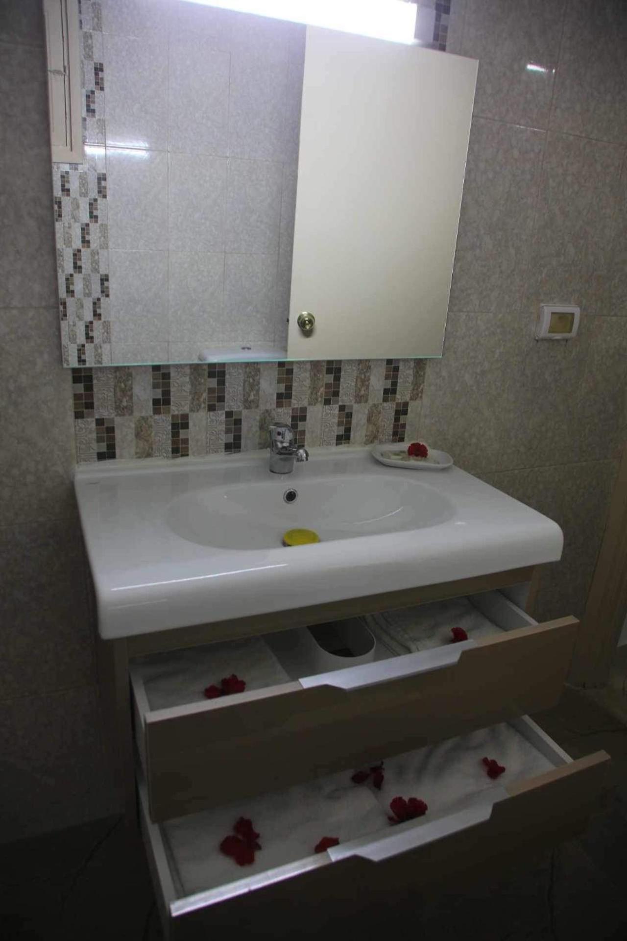 Hotel Amine Sfax Esterno foto